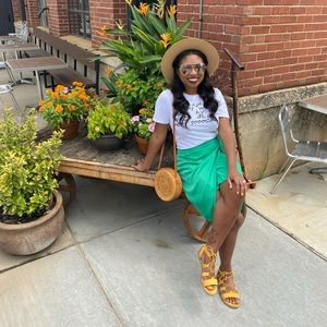 Meet your Posher, Jessica